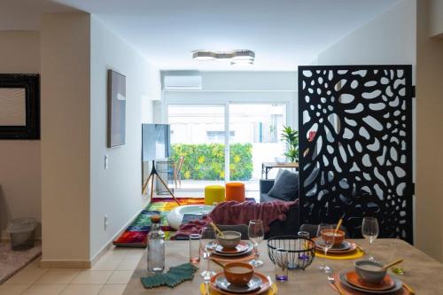Artistic 2bedroom Luxury Hop to Acropolis
