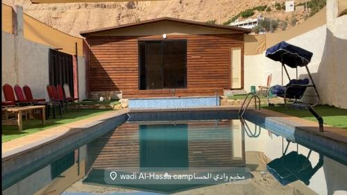 Bazén v ubytování Wadi Al-Hassa camp nebo v jeho okolí