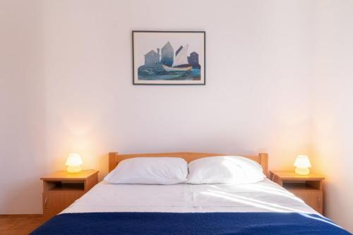 Balcony apartment with a sea view in town center