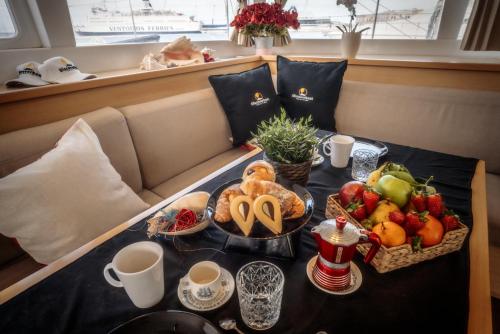 Φωτογραφία από το άλμπουμ του DiscoverBoat - Pita - Exclusive Boat&Breakfast στο Μπάρι