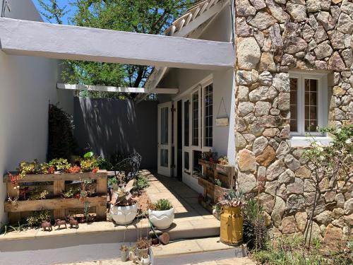 Κήπος έξω από το Home From Home, Waverley B&B, Johannesburg