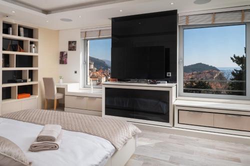 Fotografie z fotogalerie ubytování New! Villa Vita Adele pool sauna jacuzzi sea view v Dubrovníku