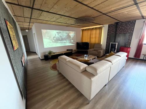 Magnifique LOFT urbain centre,gare,parking privé