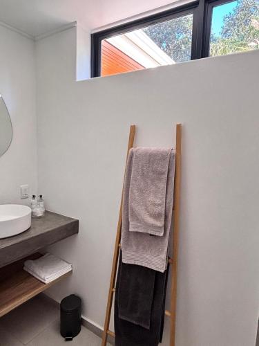 Imagen de la galería de Somer House Guest Suites, en Somerset West