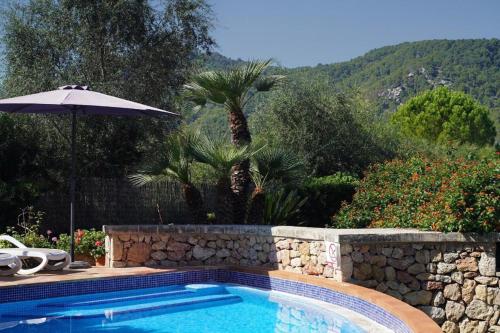 House Walking Distance to Pollensa by Renthousing