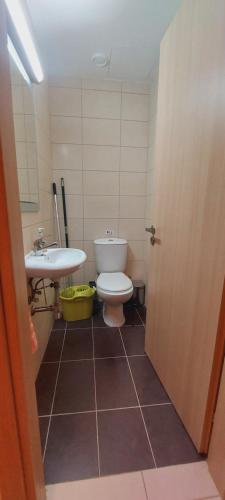 Un baño de Pyla Gardens A104