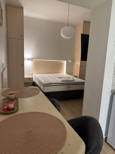 Athinais Inner Suite - historical center