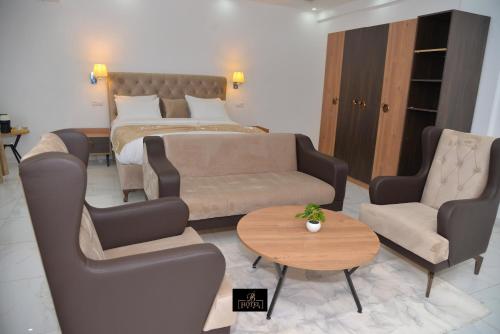 Χώρος καθιστικού στο Bi-Hotel 2