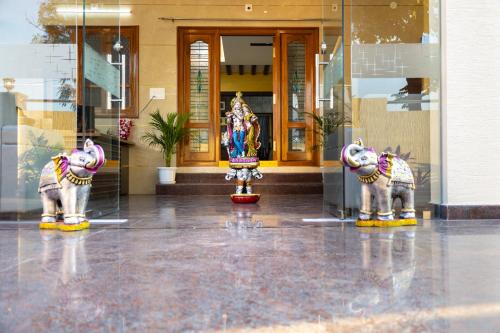 Гости EkanteSrivari Stayinn - Tirupati