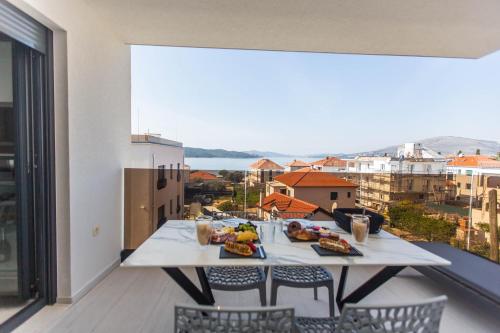 Villa 23 B heated pool