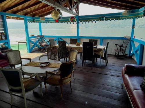 Gallery image of CABANA ȘTIMA - CAZANELE DUNĂRII -Șvinița in Sviniţa