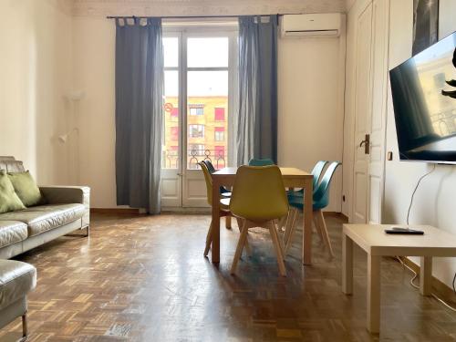 Grand Central Apartment