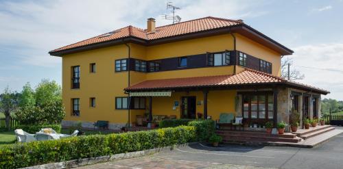 Bangunan di mana terletaknya the country house