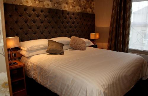 Φωτογραφία από το άλμπουμ του The Royal Hotel σε Cookstown