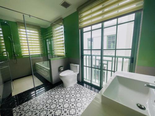 Ванная комната в Elyday Villa - Bai Khem Beach, Phu Quoc