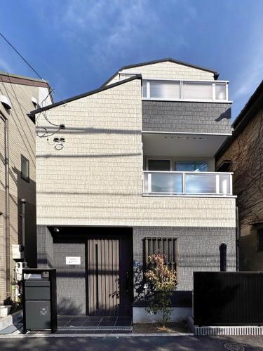 BRD2143 Walk to Shin-Okubo, House Near Shinjuku
