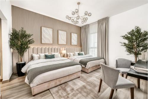 Ένα ή περισσότερα κρεβάτια σε δωμάτιο στο Luxury 2BR, Yas Island by Ferrari World & Yas Mall