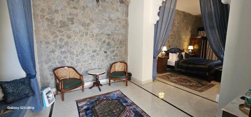 Zona de estar de Barabagh Deogarh - A Heritage Farm Stay