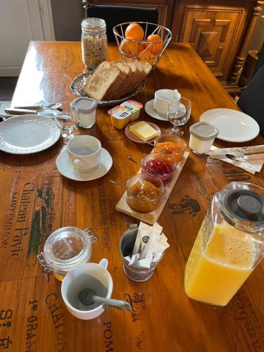 Jídlo v bed and breakfast nebo okolí