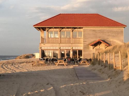 Kraštovaizdis prie apartamentų