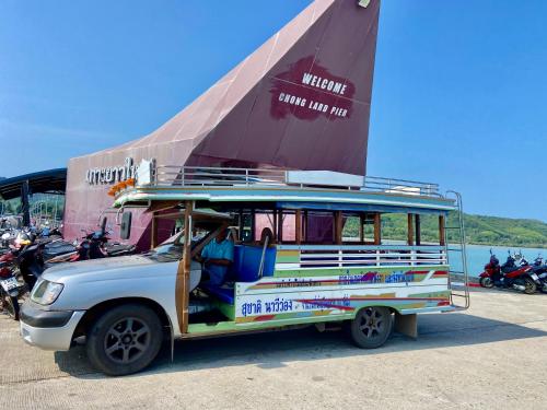 Tetamu yang menginap di Patcharin Home Stay