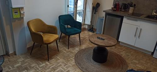 Photo de la galerie de l'établissement Studio GIVRY, à Givry