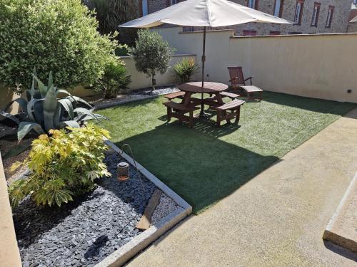 Photo de la galerie de l'établissement Appartement: Ducey-les-Chéris, à Ducey