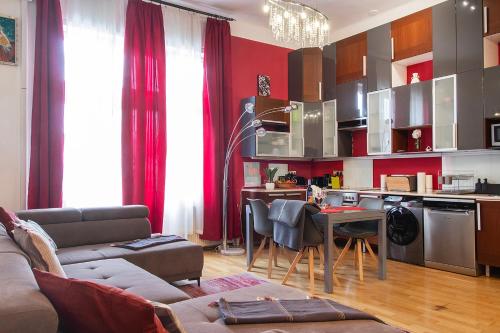 Millenaris Apartment