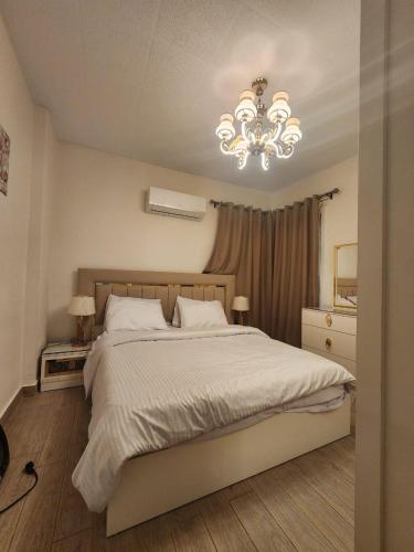 Modern Garden-View Apartment in Prime Al Rehab Location