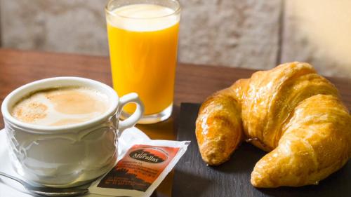 Еда / где поесть недалеко от гостевого дома