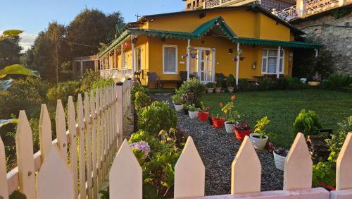 Afbeelding uit fotogalerij van Villa KAILASA in Mukteswar