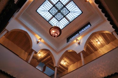 Galería fotográfica de Riad Dar Aba - Clim, Wifi et Terrasse à 5min de la médina en Oujda