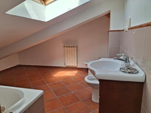 Koupelna v ubytování Sicily Holidays Luxury Villa
