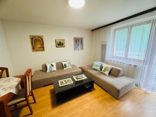 Un lugar para sentarse en Quiet Corner Of Baščaršija