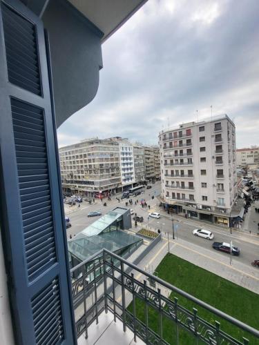 # Alegra Apartment , 10mtrs from VENIZELOU Metro Station