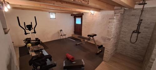 Fitness centrum a/nebo fitness zařízení v ubytování Cà di Noni