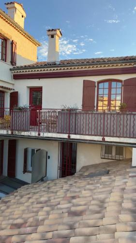 TDR - Fabulous - 5 STARS Terrace - 4pax Old Town