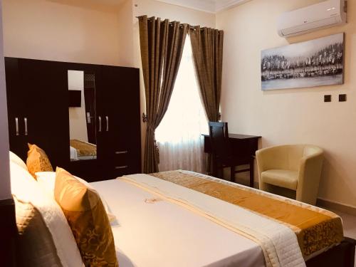 Postel nebo postele na pokoji v ubytování Labev Hotel