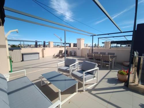 Luxury-Beach-Pool-Roof Terrace-El Mojon-PMT30