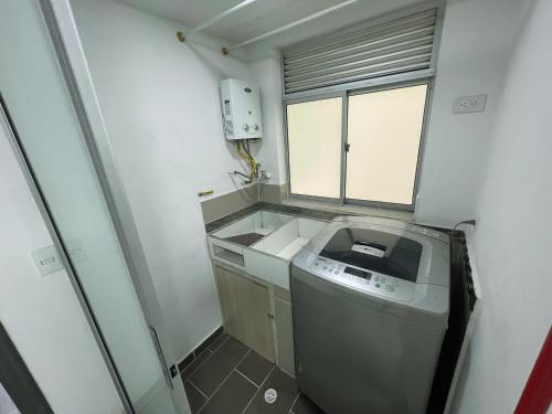 Fotografie z fotogalerie ubytování Comodo y amplio apartamento en Laureles v destinaci Medellín