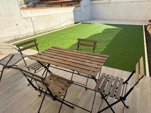 Escapade marseillaise proche de la mer plein sud avec jardin privé - clim & wifi gratuit