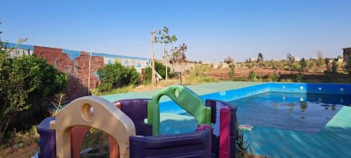 Bazén v ubytování Villa piscine FaceBio nebo v jeho okolí