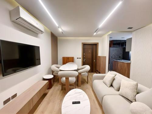 2-Bedroom Luxury Escape