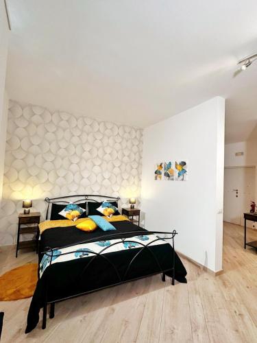 MaLoMA Home intero alloggio fronte metro A