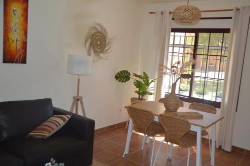 Casa Flamenco, Begane grond appartement met tuin & zwembad