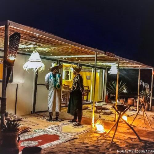 Επισκέπτες που μένουν στο Horaz luxury camp