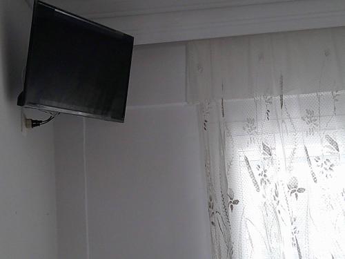 Televisyen dan/atau pusat hiburan di Kosta Apartment Halkidiki