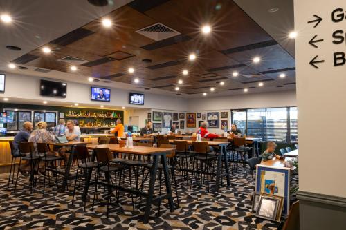 Εστιατόριο ή άλλο μέρος για φαγητό στο The Club Hotel