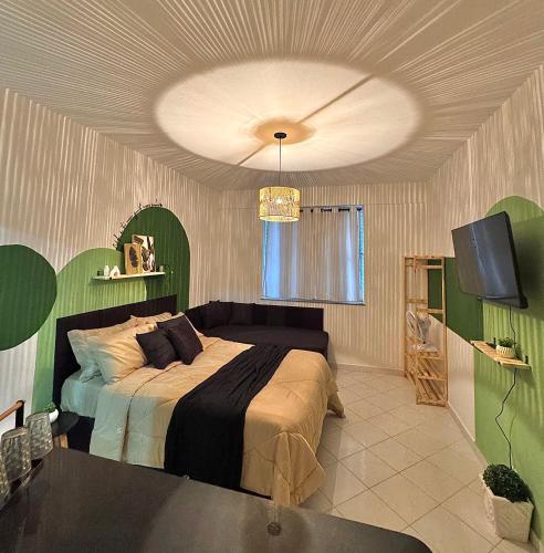 Una cama o camas en una habitación de Loft Serrano