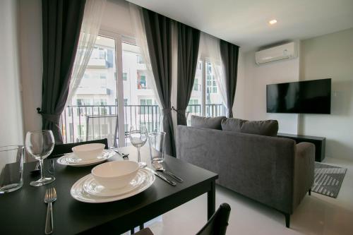 Χώρος καθιστικού στο Mantra Beach Condominium Suite 2 - Mae Phim